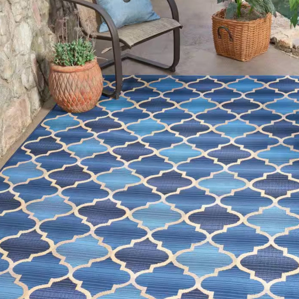 Outdoor Eden Trellis Blue 4' 0 X 6' 0 Area Rug